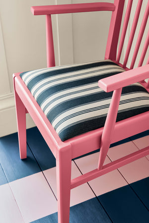 Hollyhock™ 25